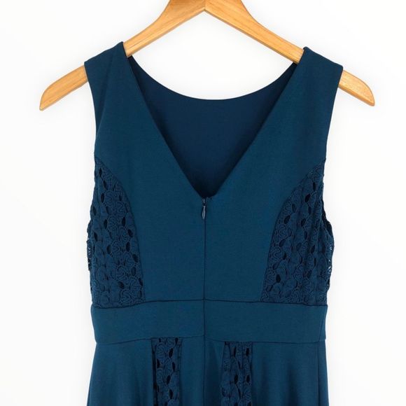 Altar’d State Sleeveless Lace Trim Fit & Flare Dress size Medium NWT - Picture 5 of 13